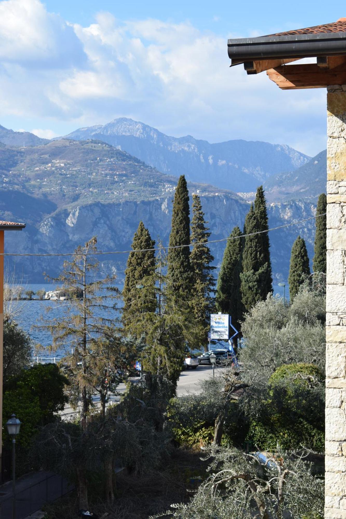 Albergo Al Pescatore Brenzone sul Garda Exteriör bild