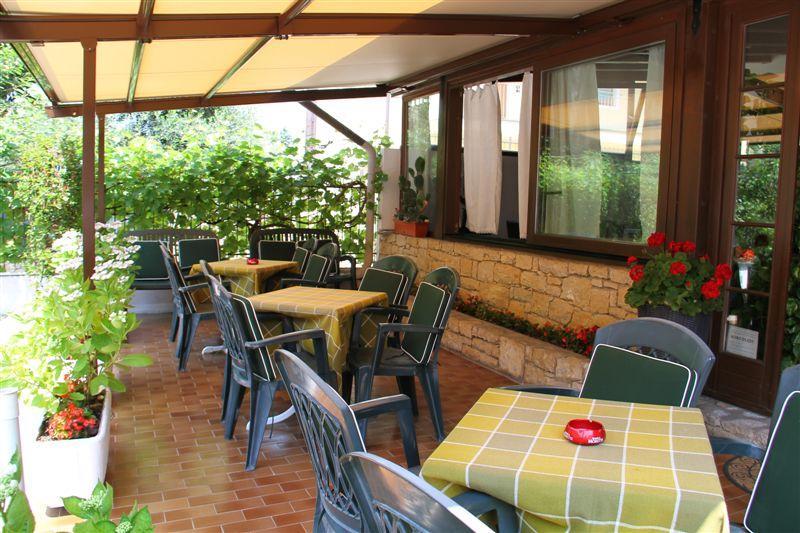 Albergo Al Pescatore Brenzone sul Garda Exteriör bild