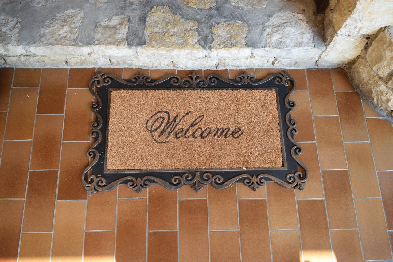 Albergo Al Pescatore Brenzone sul Garda Exteriör bild