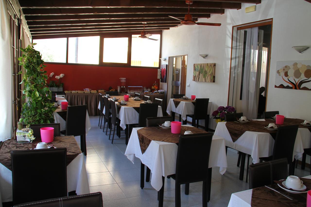 Albergo Al Pescatore Brenzone sul Garda Exteriör bild
